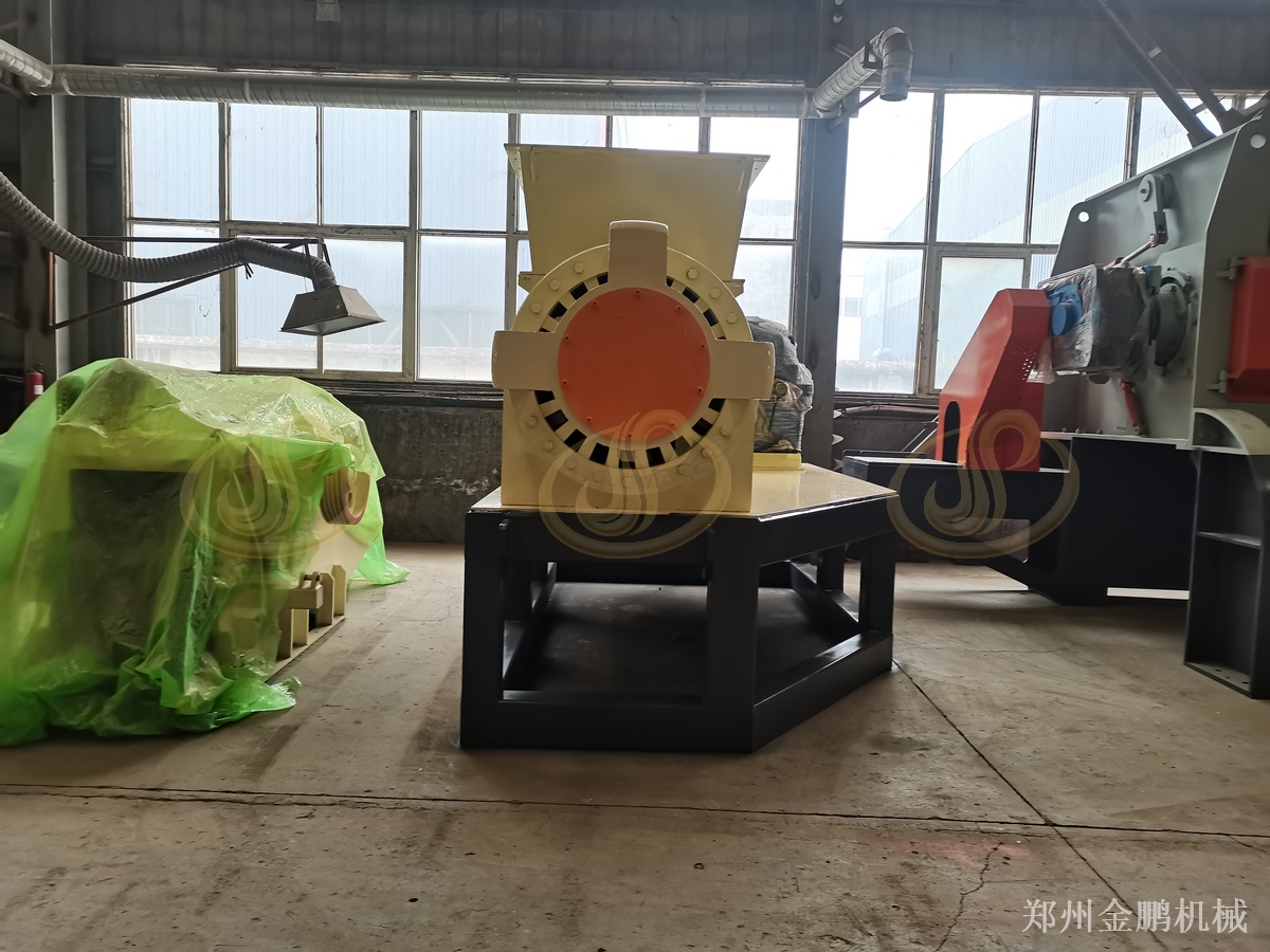 郑州金鹏塑料膜破碎机与塑料薄膜撕碎预处理应用说明